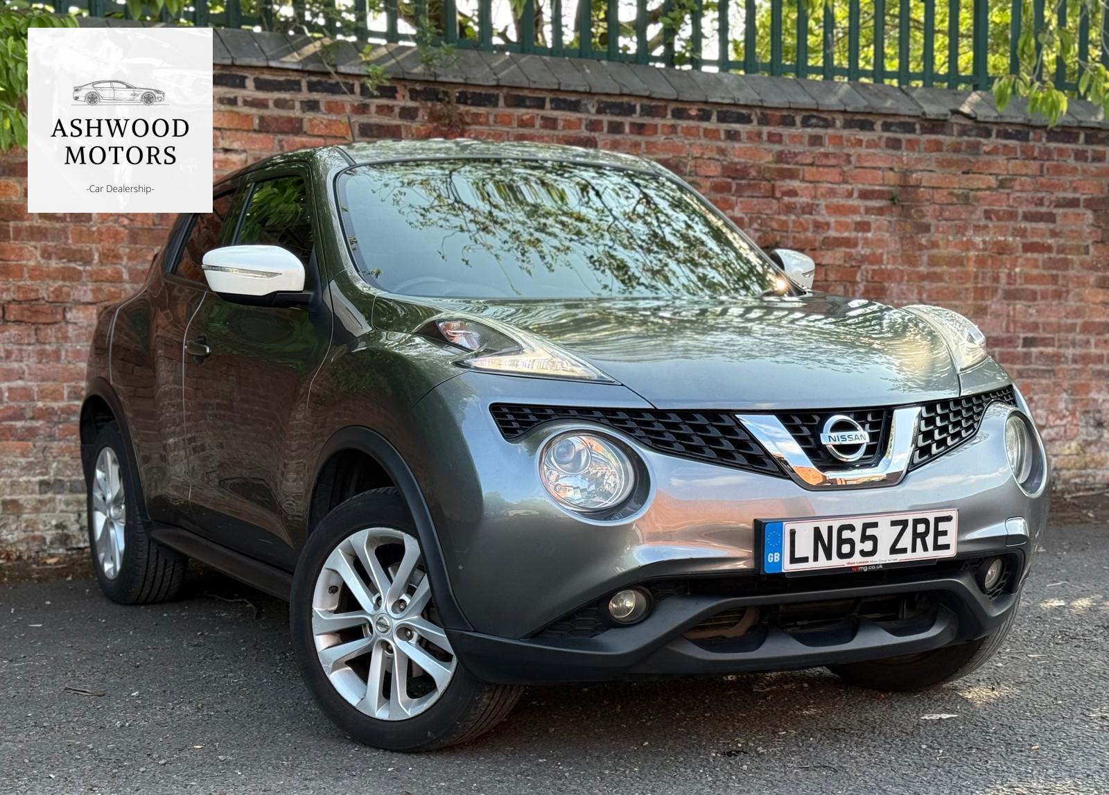 Nissan Juke 1.6 Acenta Premium SUV 5dr Petrol XTRON Euro 5 (117 ps)