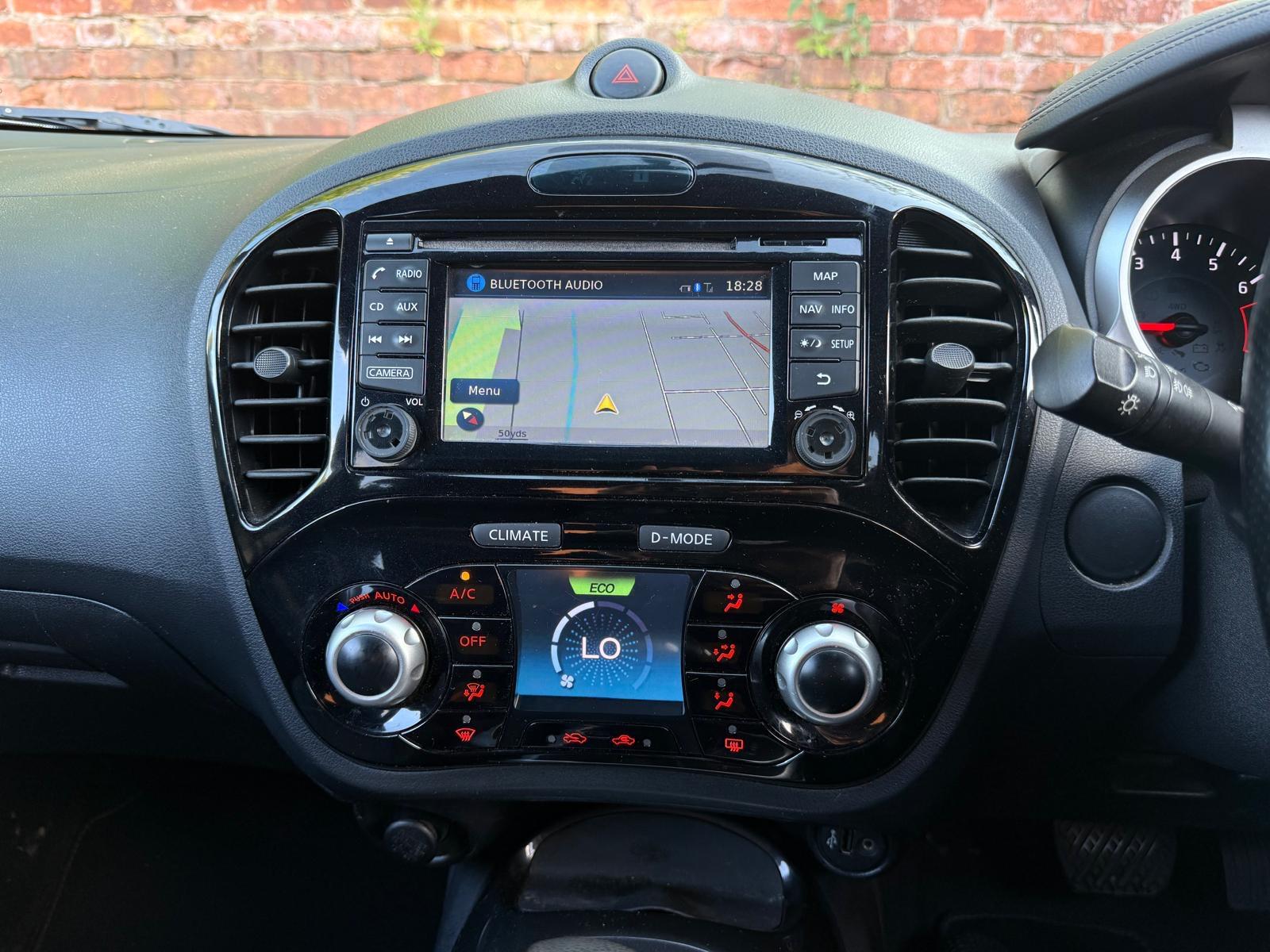 Nissan Juke 1.6 Acenta Premium SUV 5dr Petrol XTRON Euro 5 (117 ps)