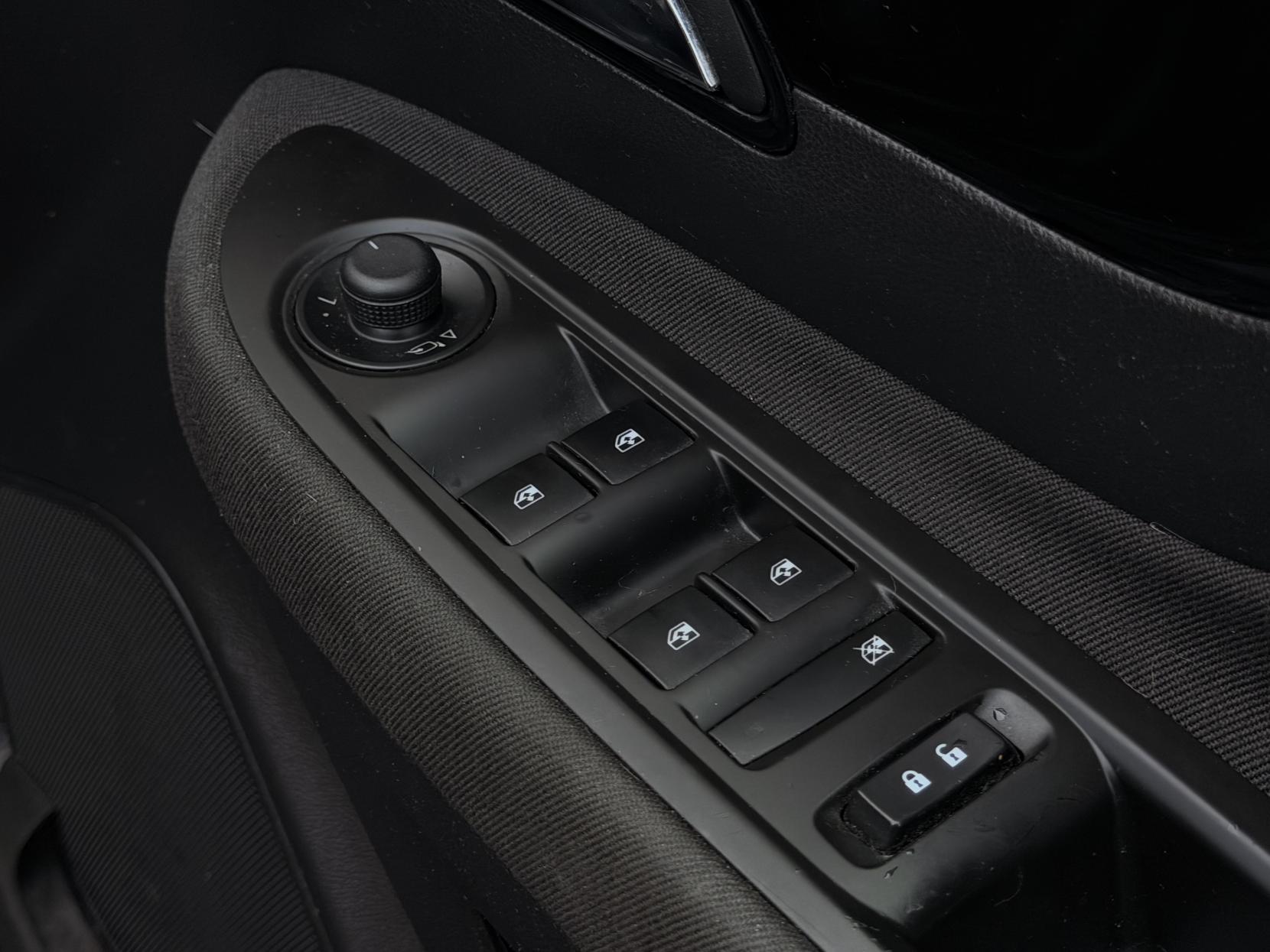 Vauxhall Mokka X 1.4i Turbo Active SUV 5dr Petrol Auto Euro 6 (140 ps)