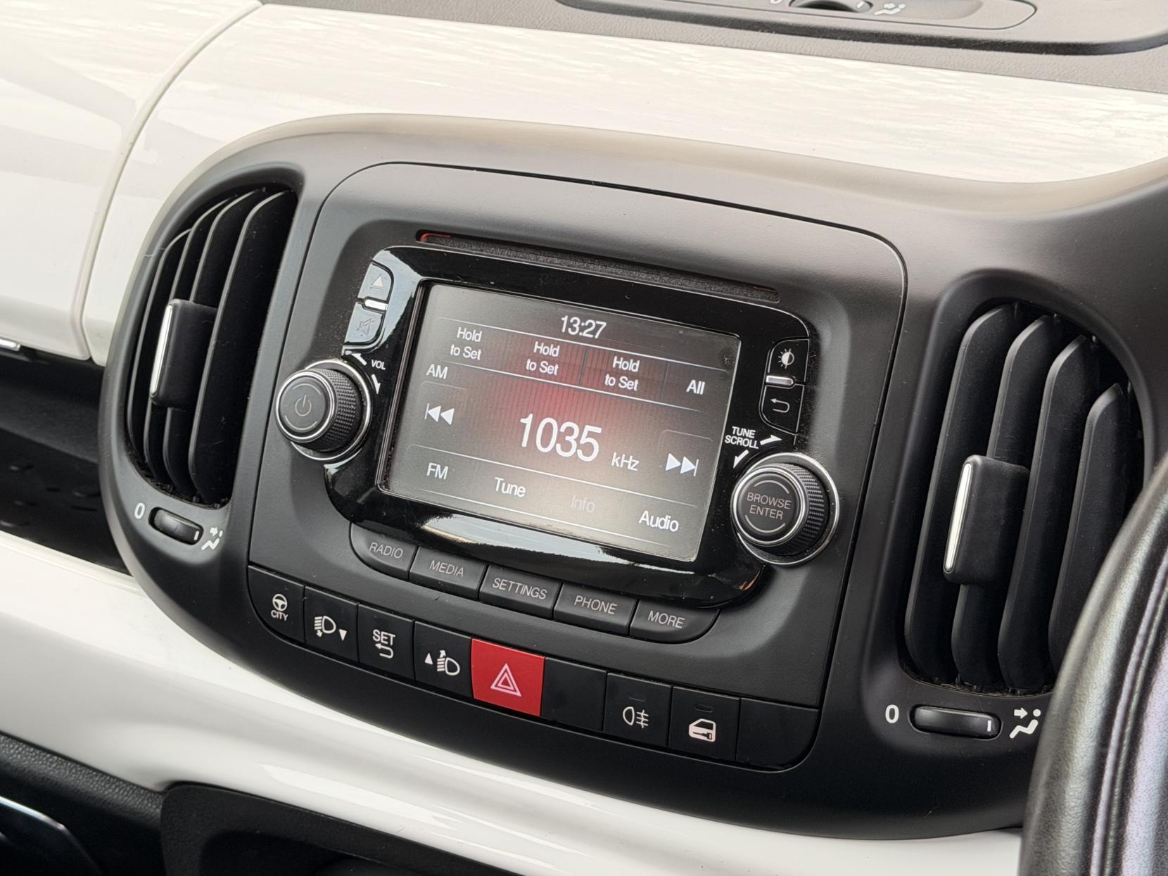 Fiat 500L 1.4 Pop Star MPV 5dr Petrol Manual Euro 6 (95 bhp)