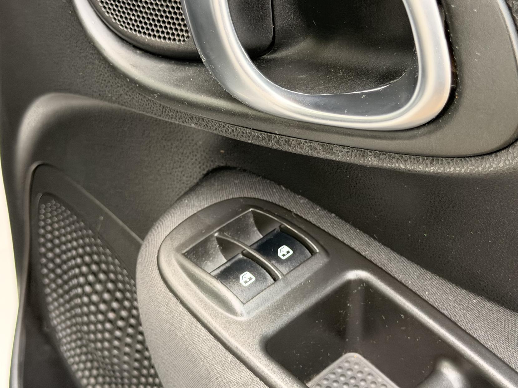 Fiat 500L 1.4 Pop Star MPV 5dr Petrol Manual Euro 6 (95 bhp)