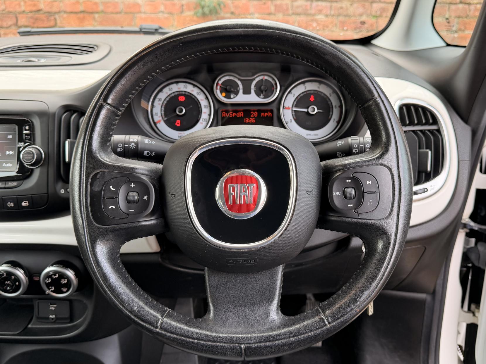 Fiat 500L 1.4 Pop Star MPV 5dr Petrol Manual Euro 6 (95 bhp)