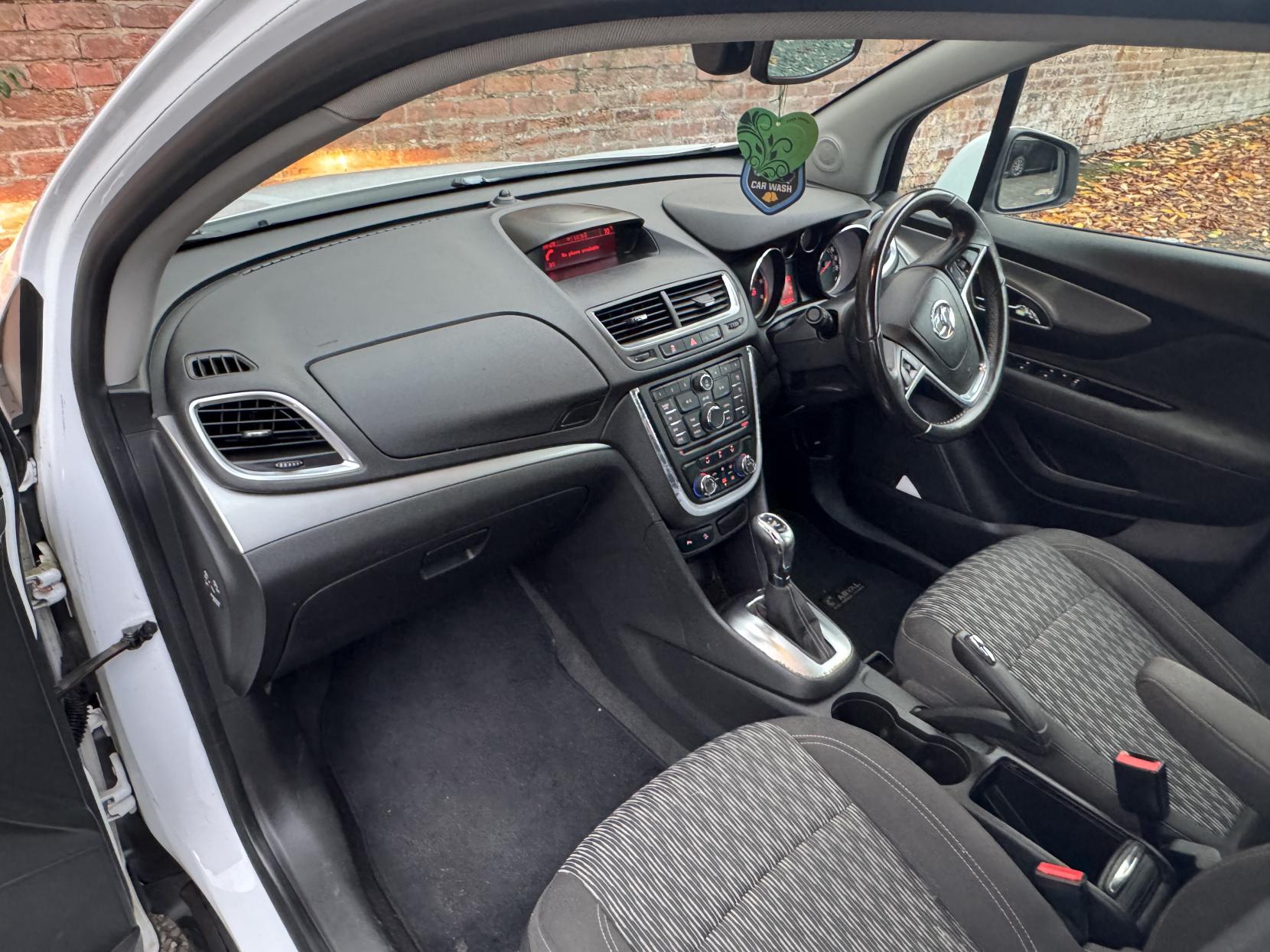 Vauxhall Mokka 1.7 CDTi Exclusiv SUV 5dr Diesel Auto 2WD Euro 5 (130 ps)