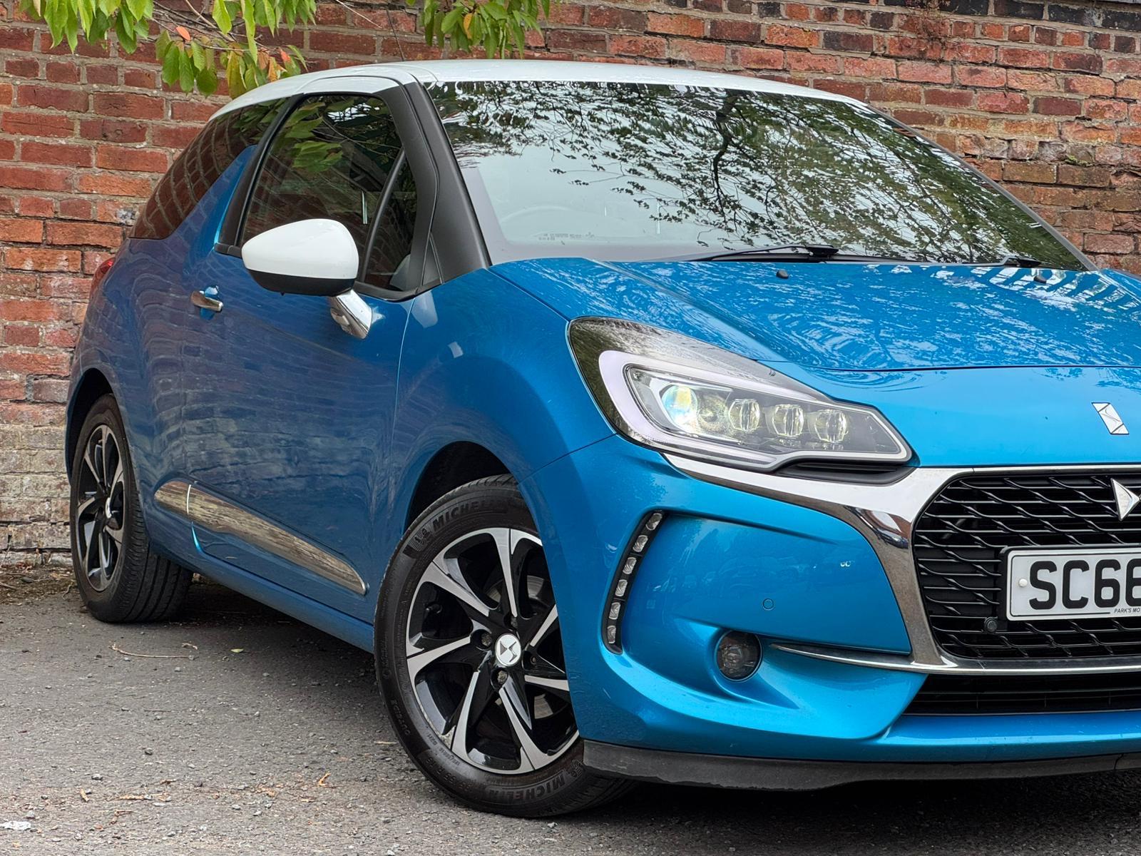 DS AUTOMOBILES DS 3 1.2 PureTech Elegance Hatchback 3dr Petrol EAT6 Euro 6 (s/s) (110 ps)