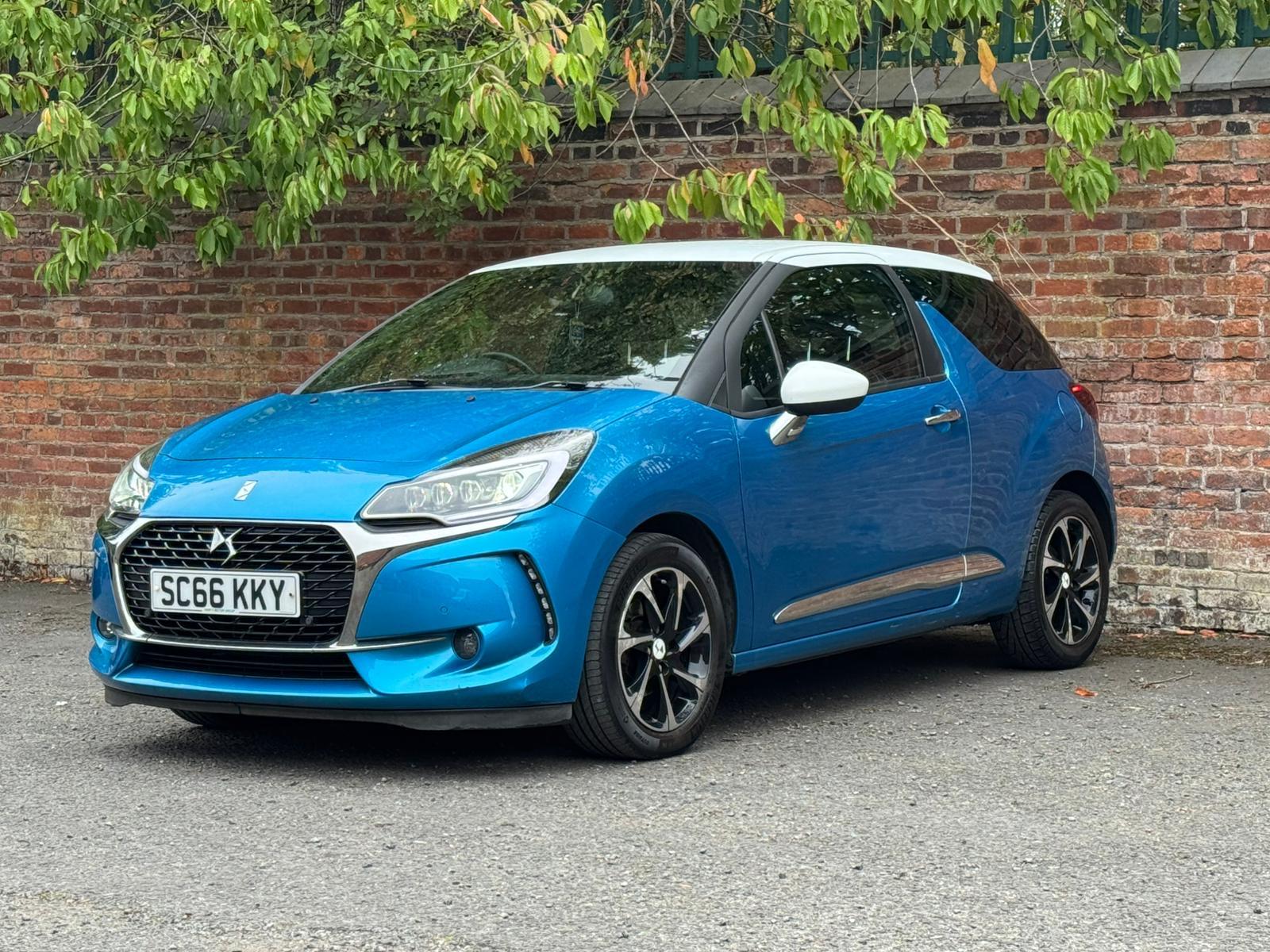 DS AUTOMOBILES DS 3 1.2 PureTech Elegance Hatchback 3dr Petrol EAT6 Euro 6 (s/s) (110 ps)