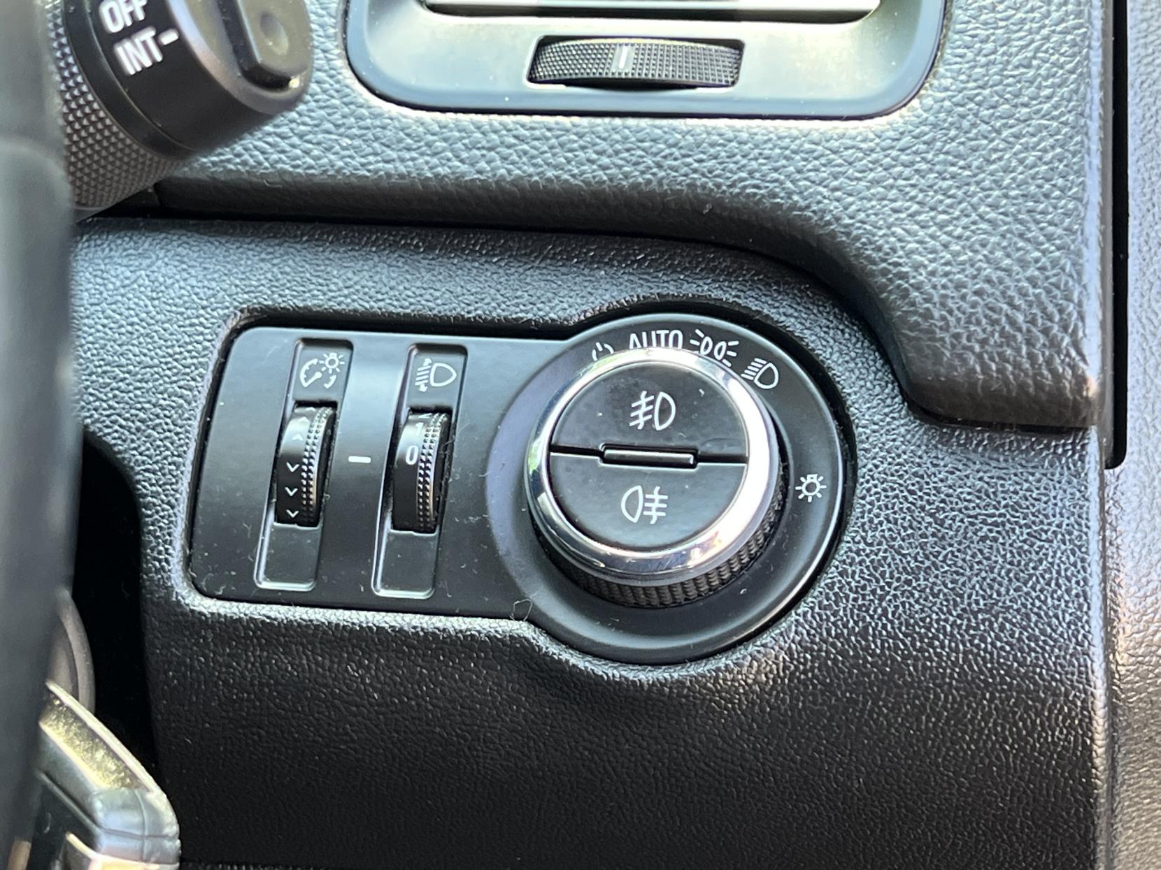 Vauxhall Insignia 1.6