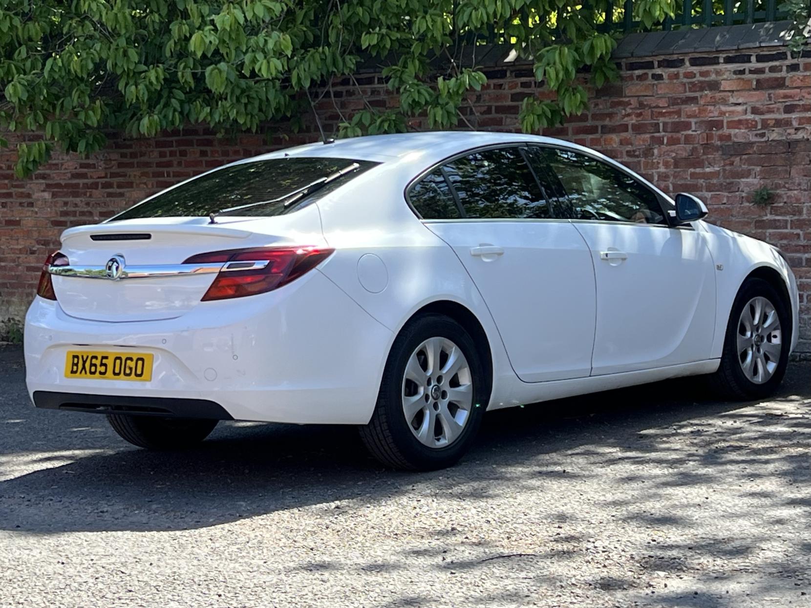Vauxhall Insignia 1.6