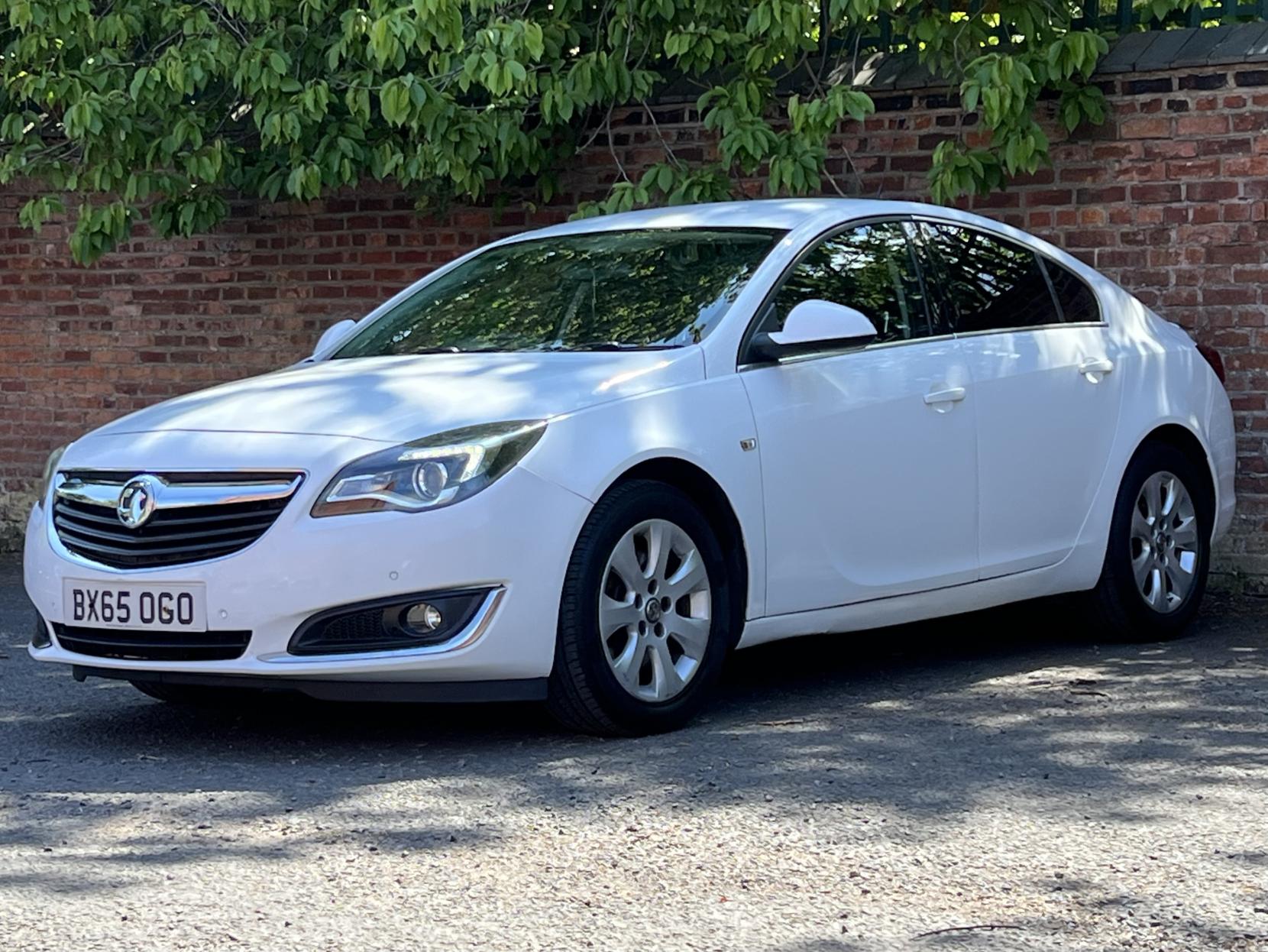 Vauxhall Insignia 1.6