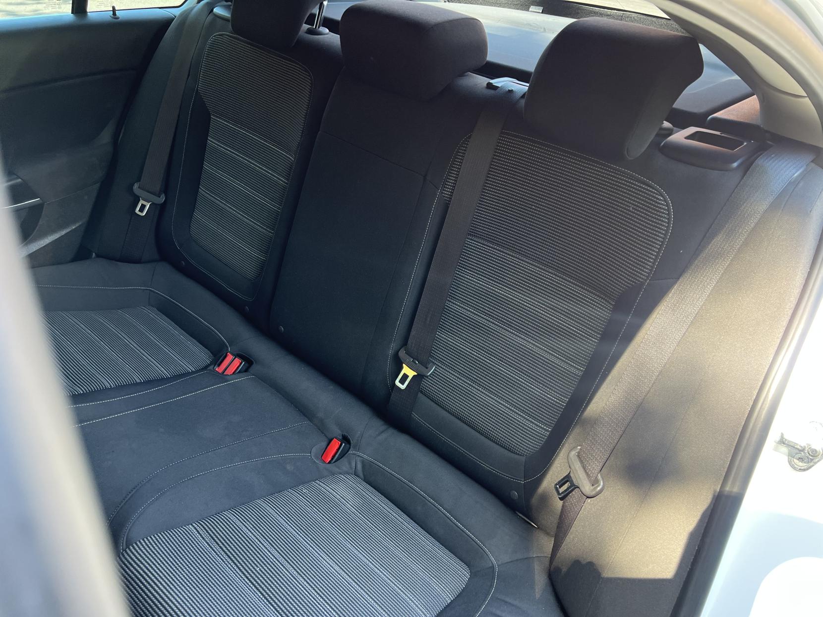 Vauxhall Insignia 1.6