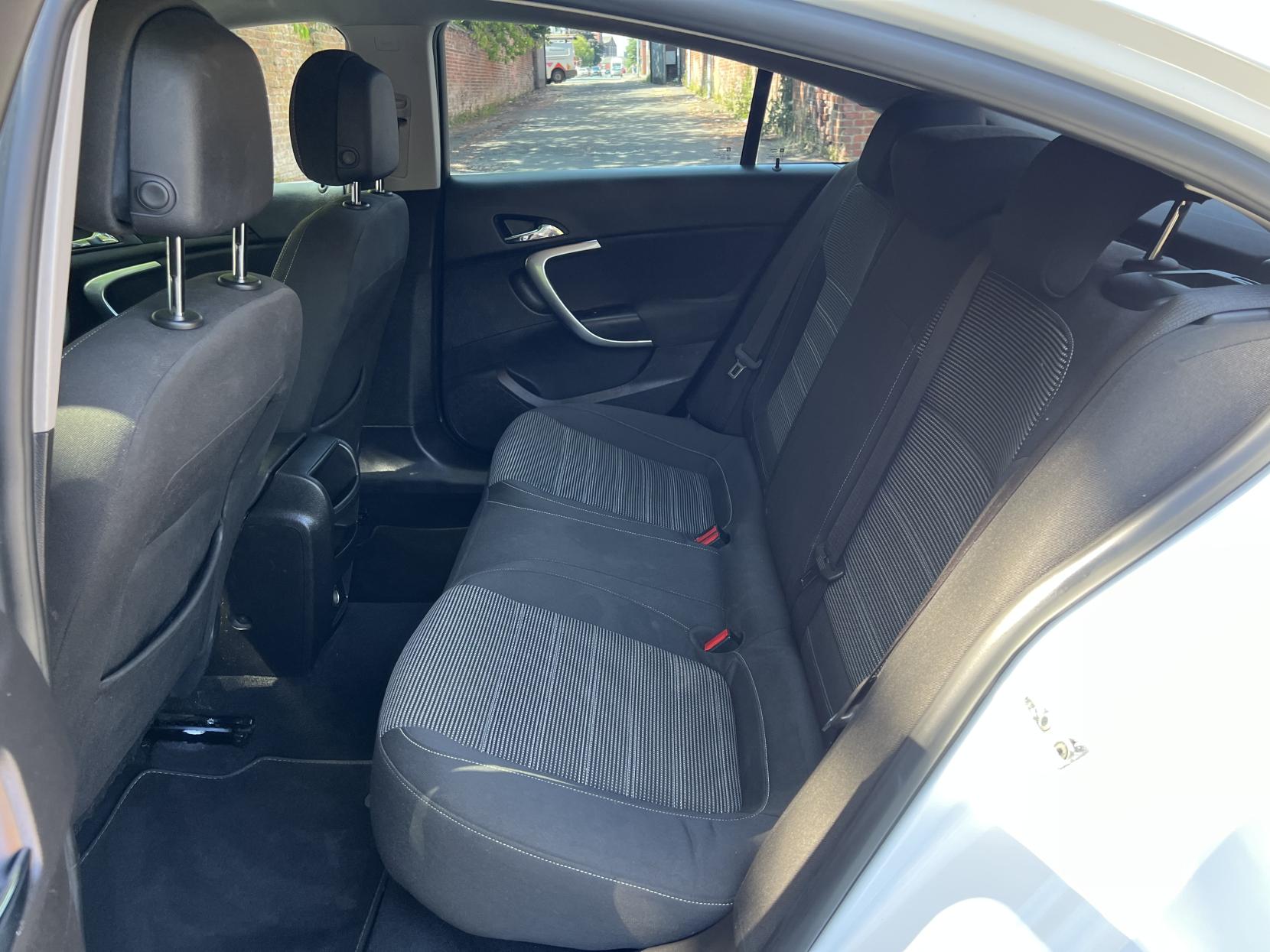 Vauxhall Insignia 1.6