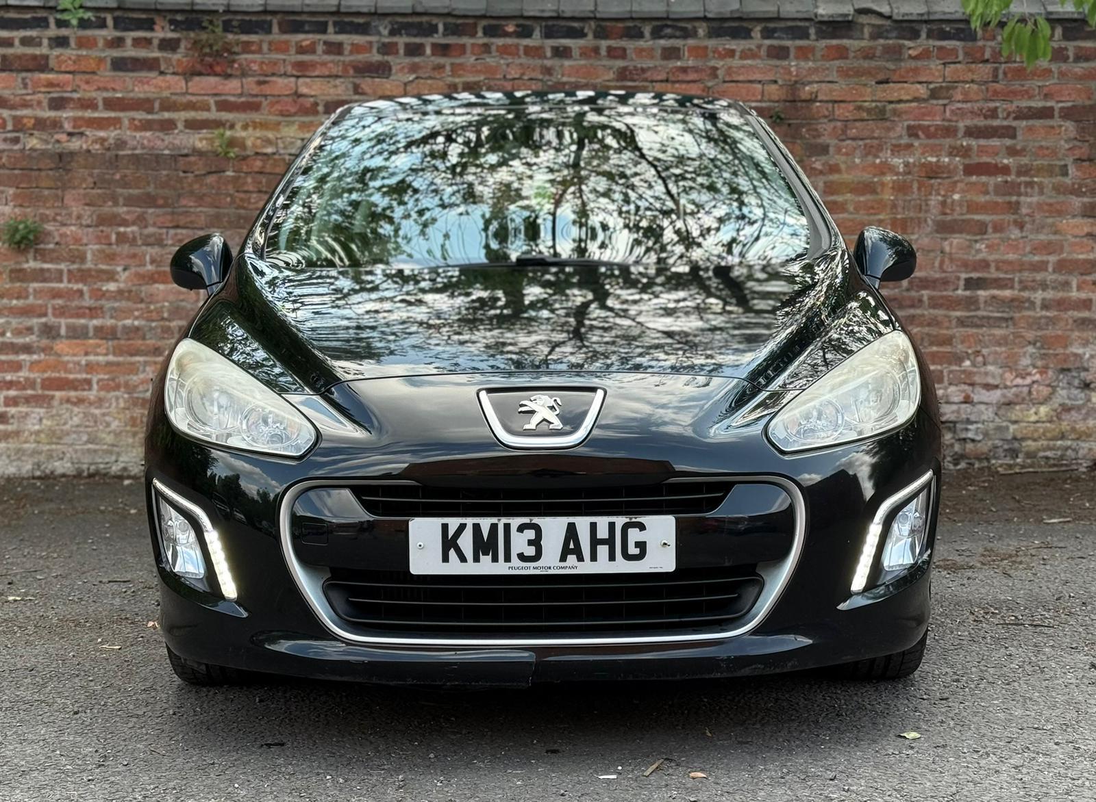 Peugeot 308 1.6 e-HDi Active Hatchback 5dr Diesel EGC Euro 5 (s/s) (112 ps)