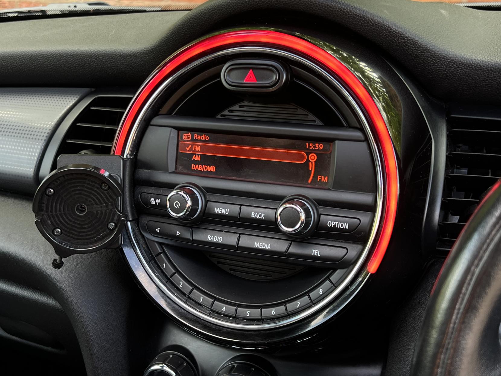 MINI Hatch 1.2 One Hatchback 3dr Petrol Auto Euro 6 (s/s) (102 ps)