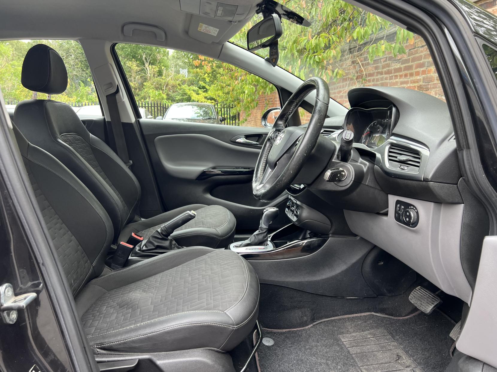 Vauxhall Corsa 1.4i SE Hatchback 5dr Petrol Auto Euro 6 (90 ps)