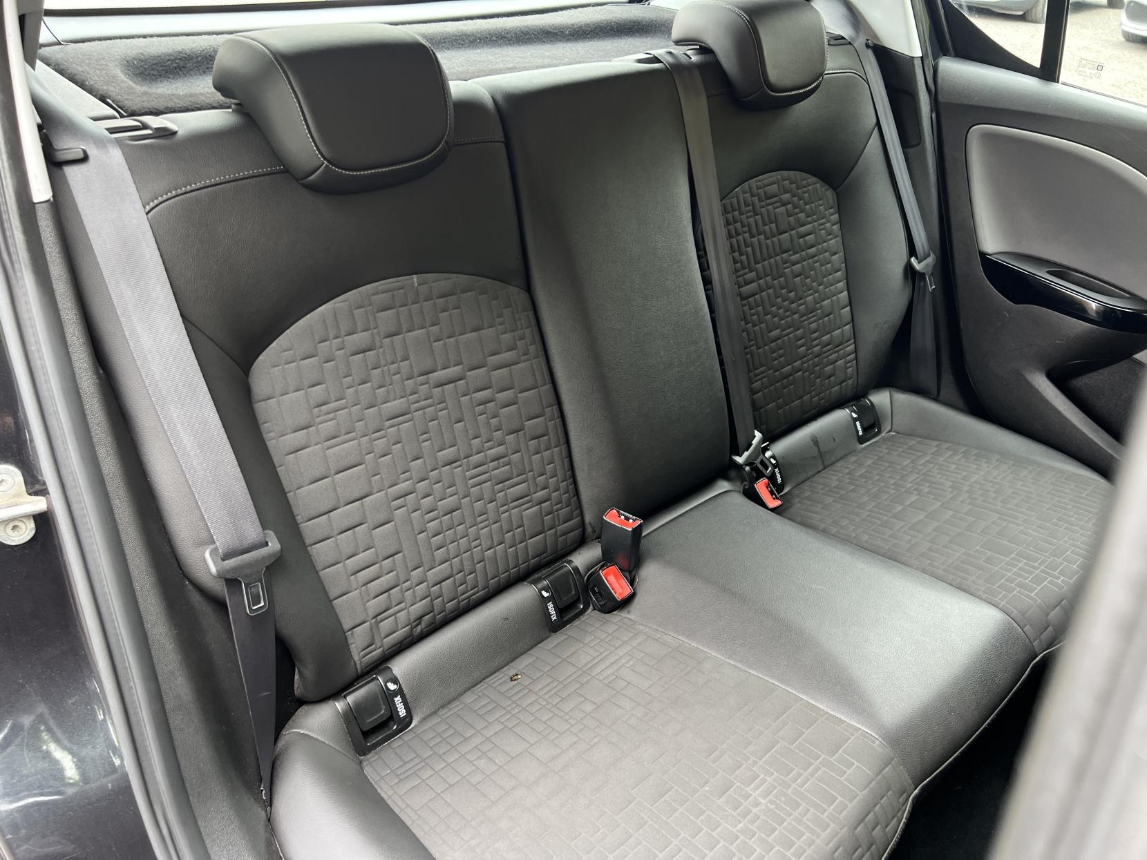Vauxhall Corsa 1.4i SE Hatchback 5dr Petrol Auto Euro 6 (90 ps)