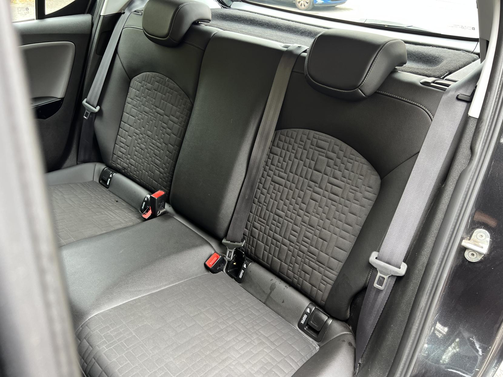 Vauxhall Corsa 1.4i SE Hatchback 5dr Petrol Auto Euro 6 (90 ps)