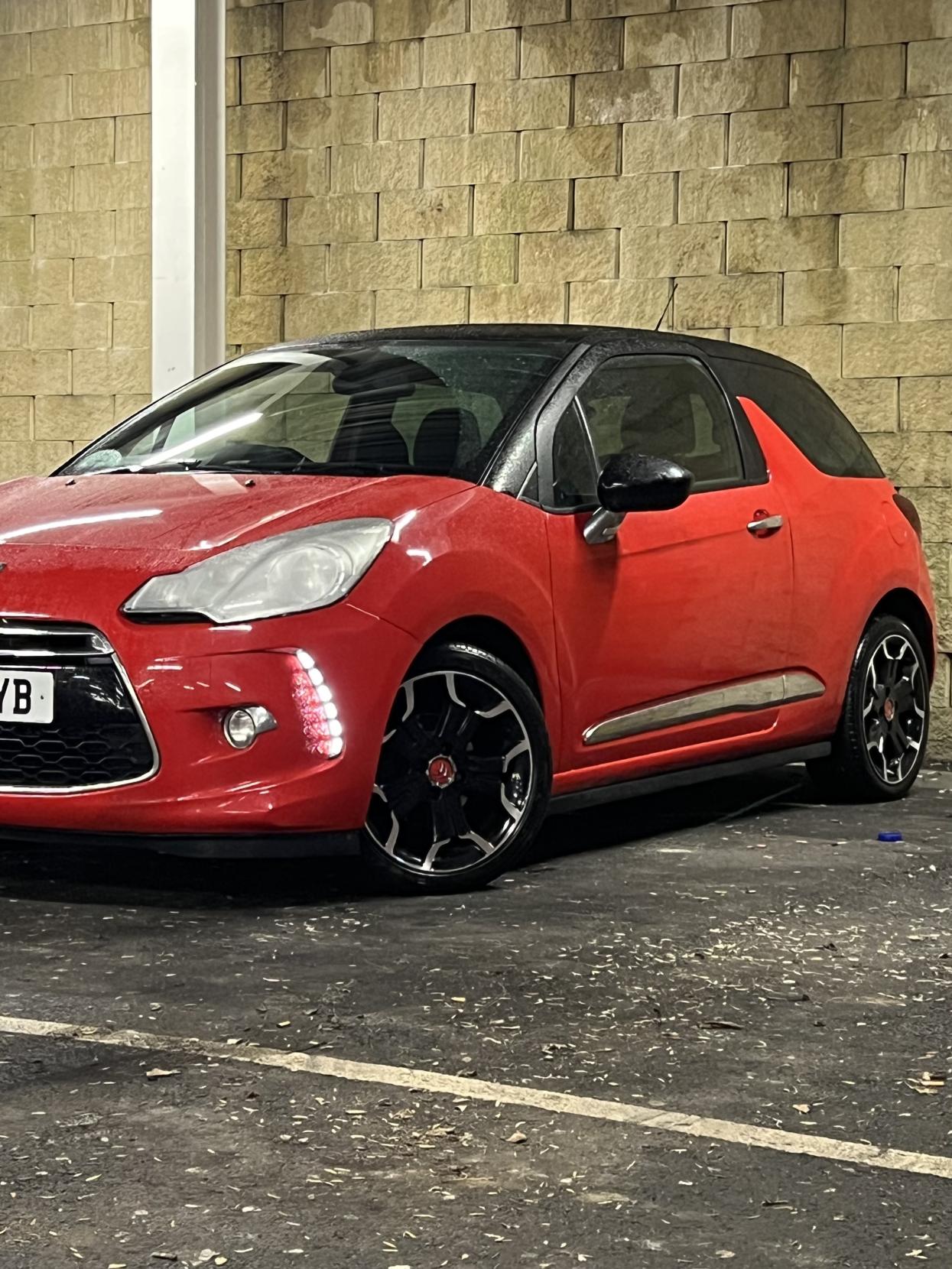 Citroen DS3 1.6 e-HDi Airdream DStyle Plus Hatchback 3dr Diesel Manual Euro 5 (s/s) (90 ps)