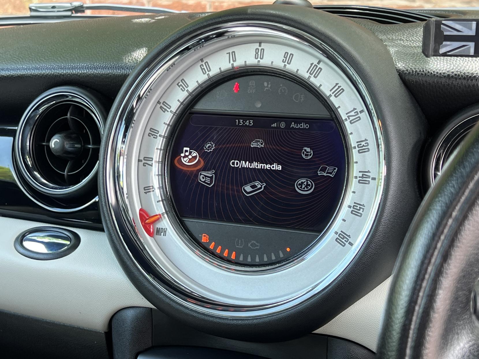 MINI Hatch 1.6 Cooper Hatchback 3dr Petrol Auto Euro 5 (122 ps)