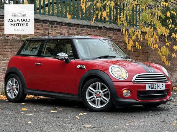 MINI Hatch 2.0 Cooper D Hatchback 3dr Diesel Auto Euro 5 (112 ps)
