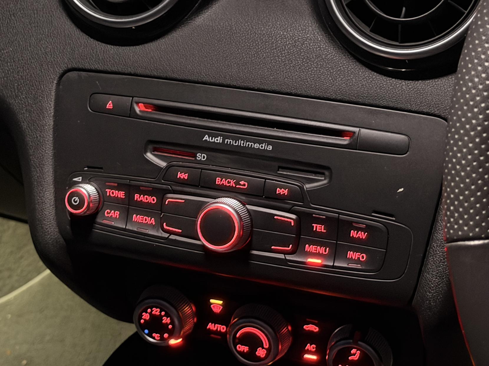 Audi A1 1.4 TFSI S line Hatchback 3dr Petrol S Tronic Euro 5 (s/s) (122 ps)