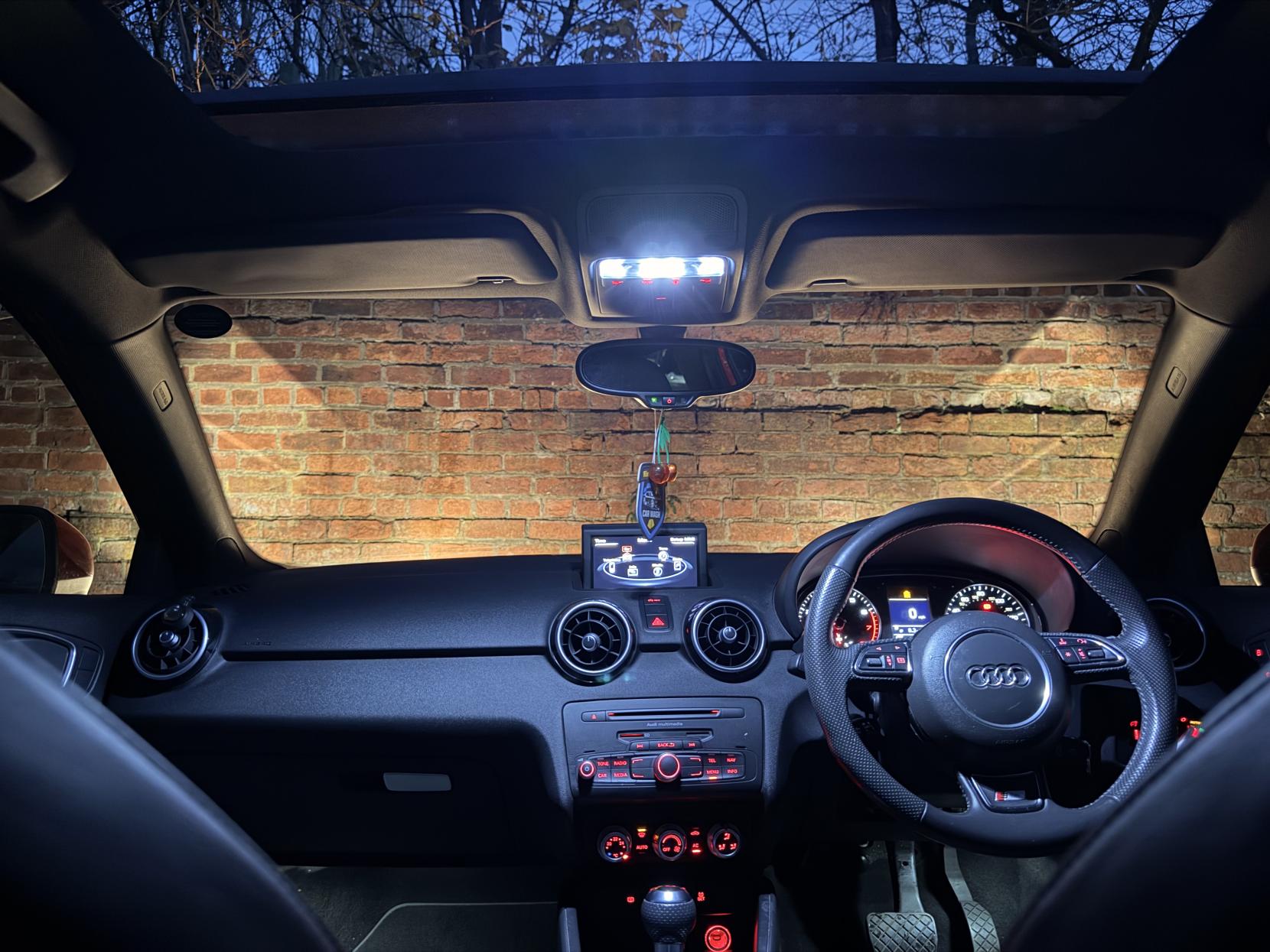 Audi A1 1.4 TFSI S line Hatchback 3dr Petrol S Tronic Euro 5 (s/s) (122 ps)