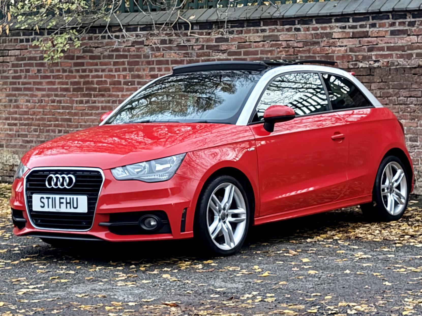 Audi A1 1.4 TFSI S line Hatchback 3dr Petrol S Tronic Euro 5 (s/s) (122 ps)