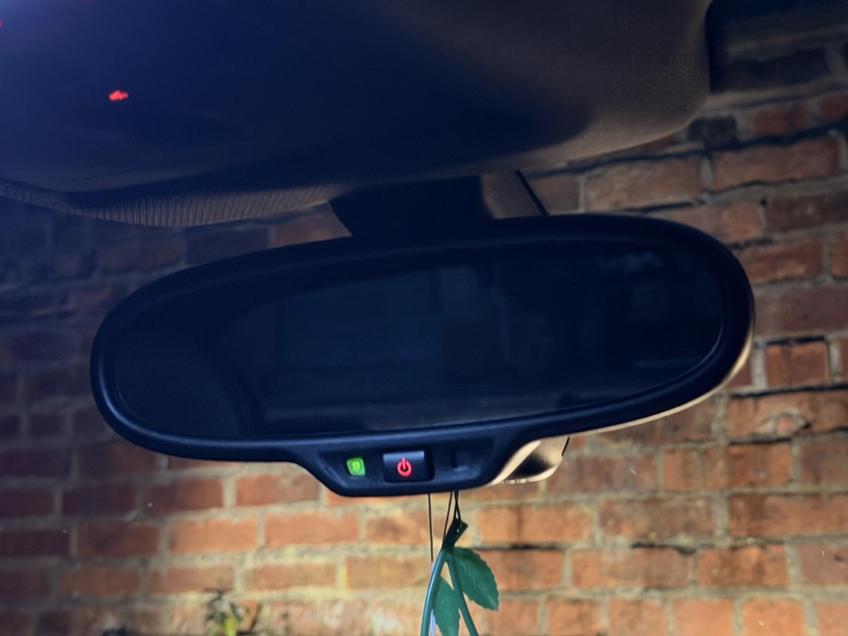 Audi A1 1.4 TFSI S line Hatchback 3dr Petrol S Tronic Euro 5 (s/s) (122 ps)