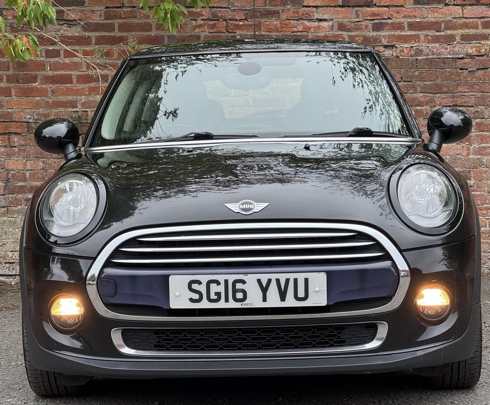 MINI Hatch 1.5 Cooper D Hatchback 3dr Diesel Manual Euro 6 (s/s) (116 ps)
