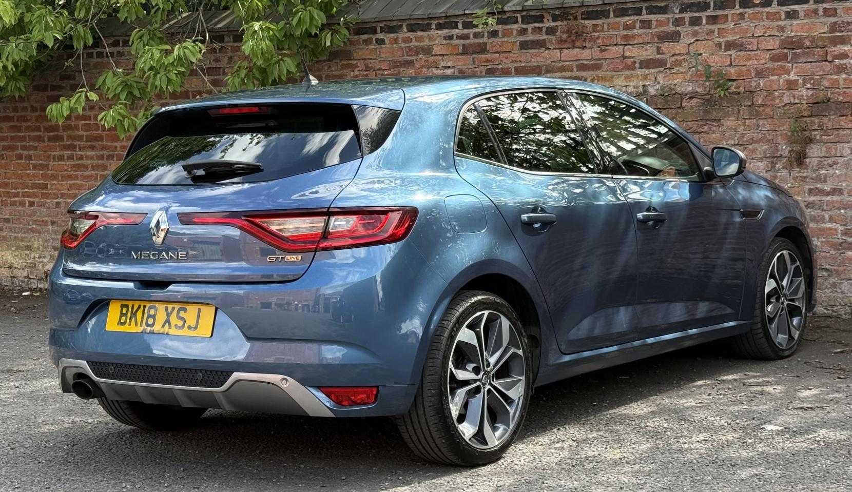 Renault Megane 1.2 TCe GT Line Nav Hatchback 5dr Petrol EDC Euro 6 (130 ps)