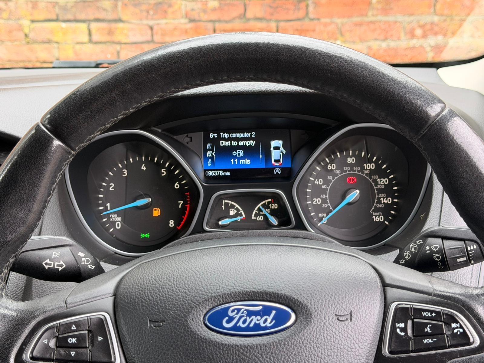 Ford Focus 1.0T EcoBoost Zetec Hatchback 5dr Petrol Manual Euro 6 (s/s) (125 ps)