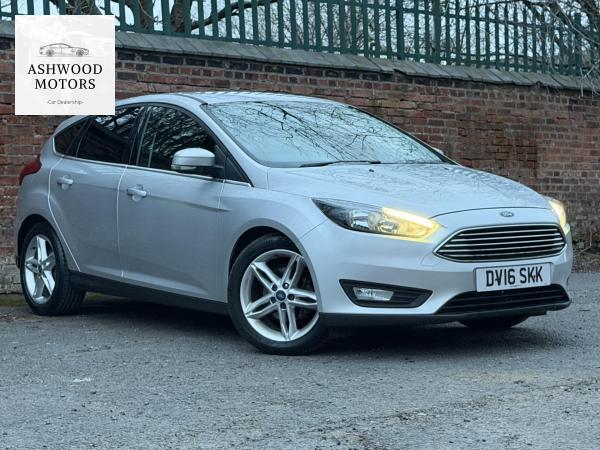 Ford Focus 1.0T EcoBoost Zetec Hatchback 5dr Petrol Manual Euro 6 (s/s) (125 ps)