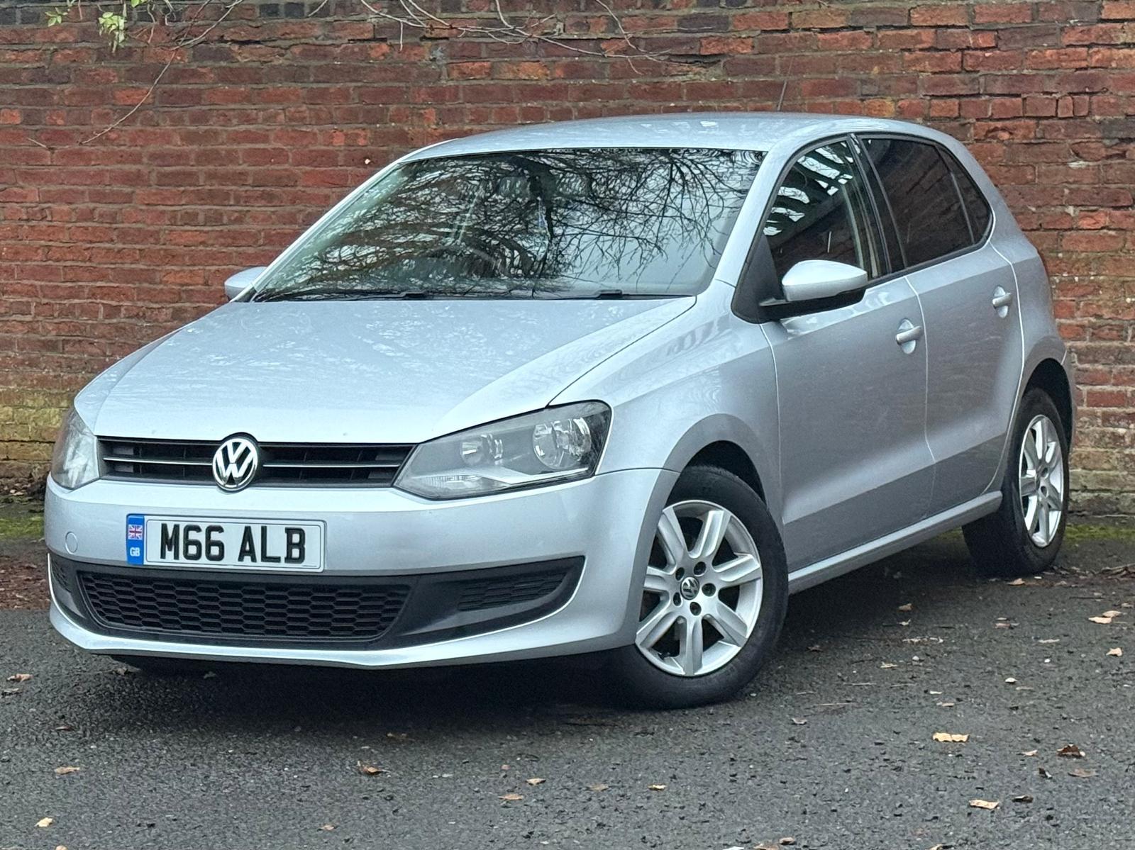 Volkswagen Polo 1.4 SE Hatchback 5dr Petrol DSG Euro 5 (85 ps)