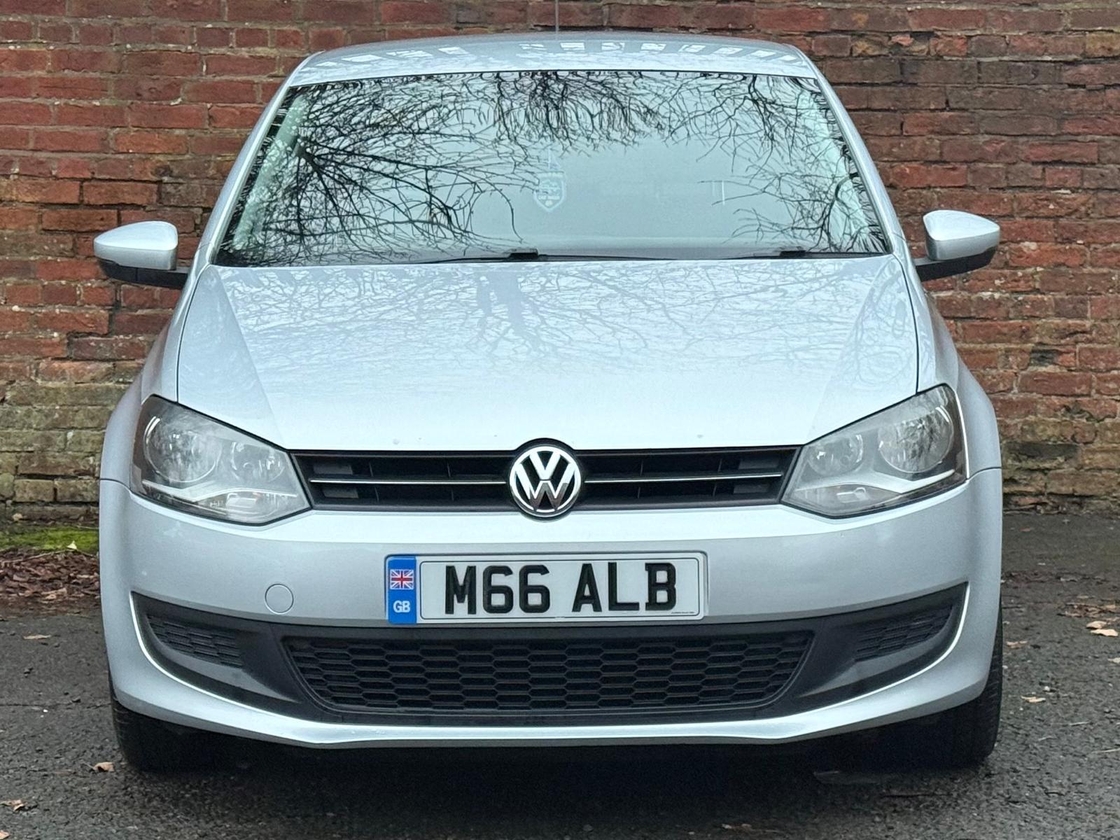 Volkswagen Polo 1.4 SE Hatchback 5dr Petrol DSG Euro 5 (85 ps)