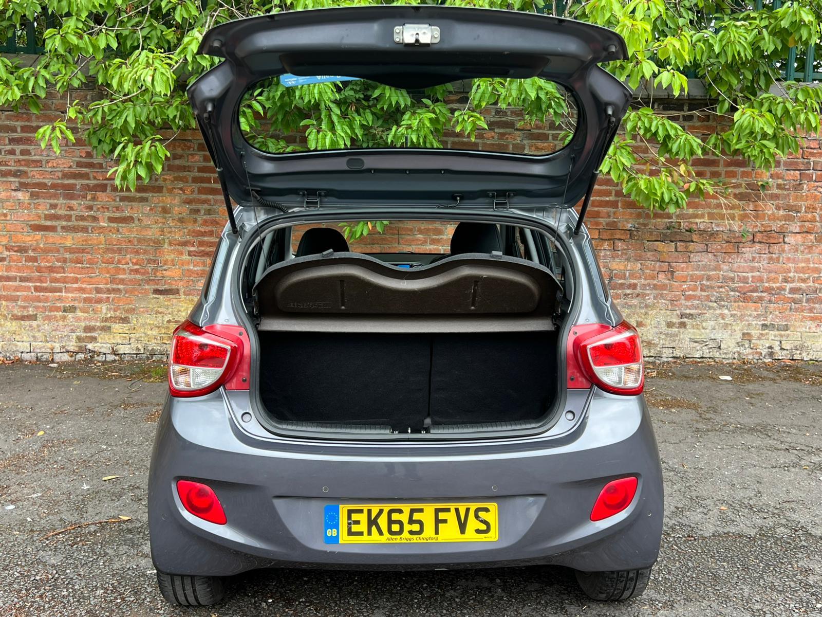 Hyundai i10 1.2 Premium SE Hatchback 5dr Petrol Auto Euro 5 (87 ps)