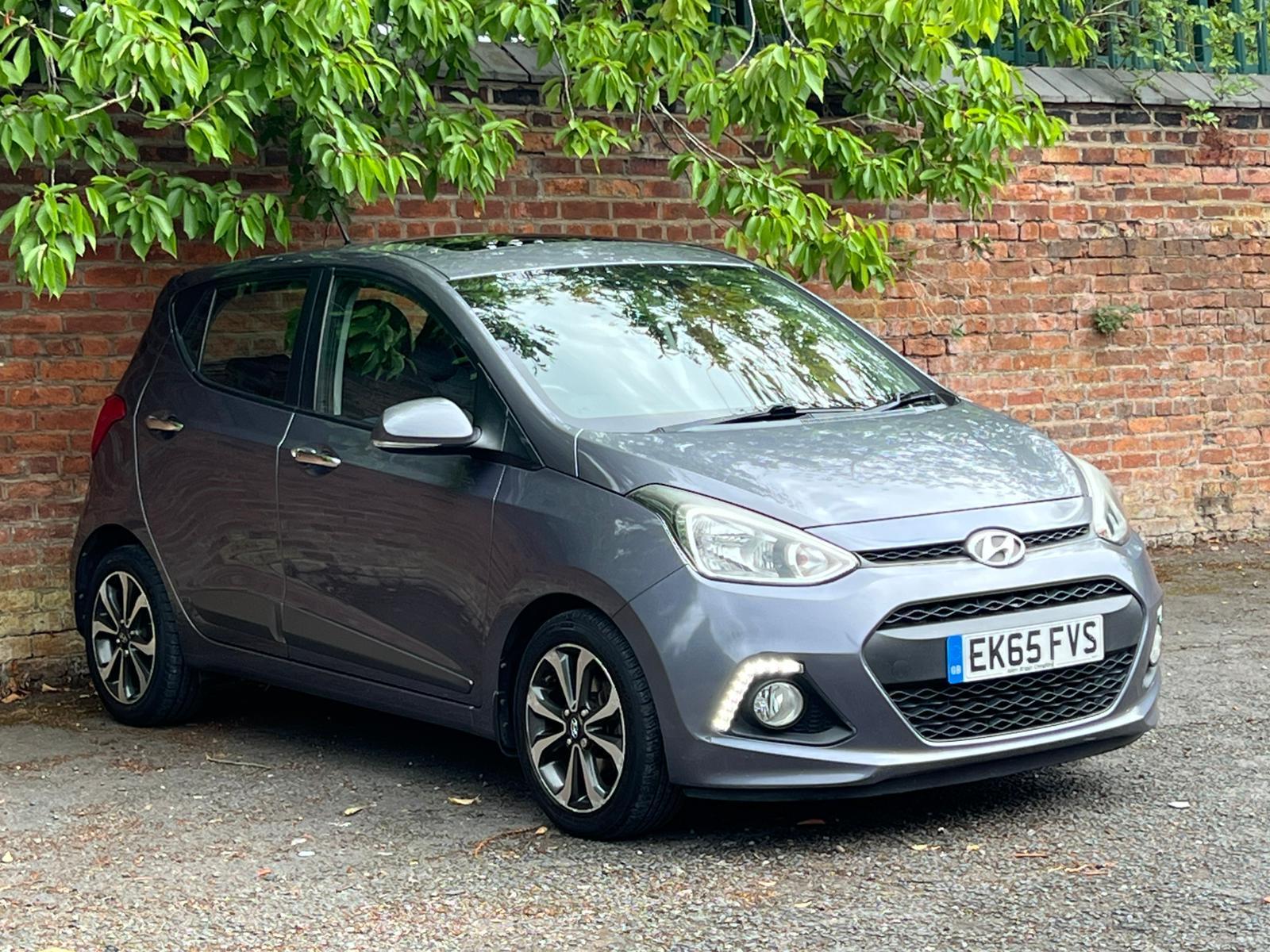 Hyundai i10 1.2 Premium SE Hatchback 5dr Petrol Auto Euro 5 (87 ps)