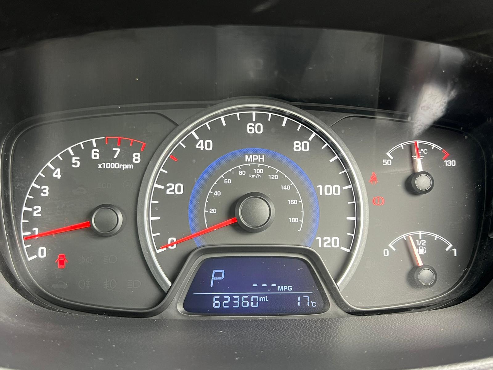 Hyundai i10 1.2 Premium SE Hatchback 5dr Petrol Auto Euro 5 (87 ps)