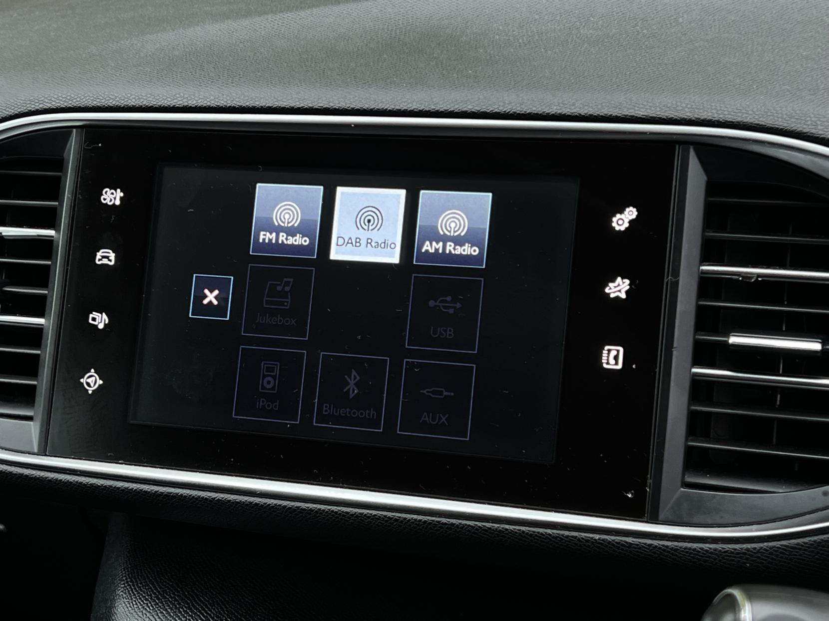 Peugeot 308 1.2 PureTech Allure Hatchback 5dr Petrol EAT Euro 6 (s/s) (130 ps)