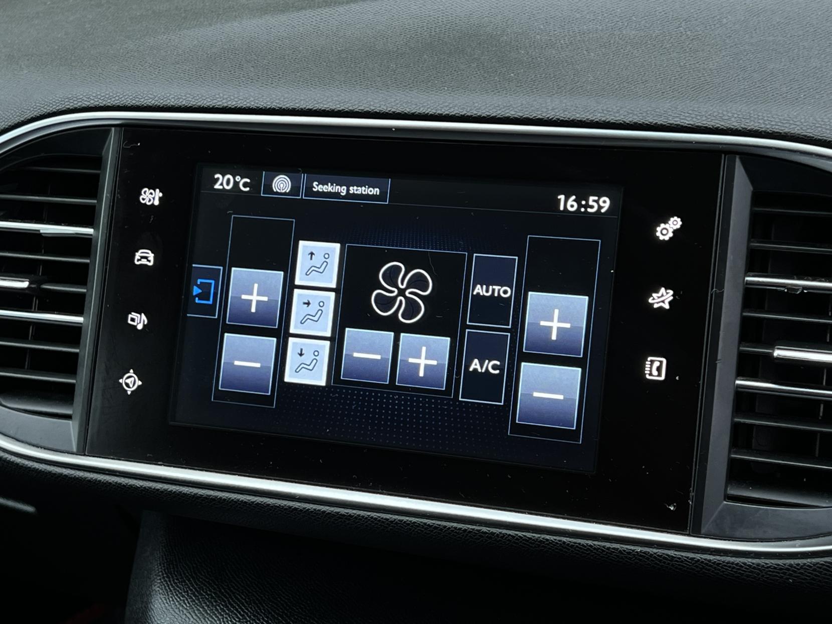 Peugeot 308 1.2 PureTech Allure Hatchback 5dr Petrol EAT Euro 6 (s/s) (130 ps)