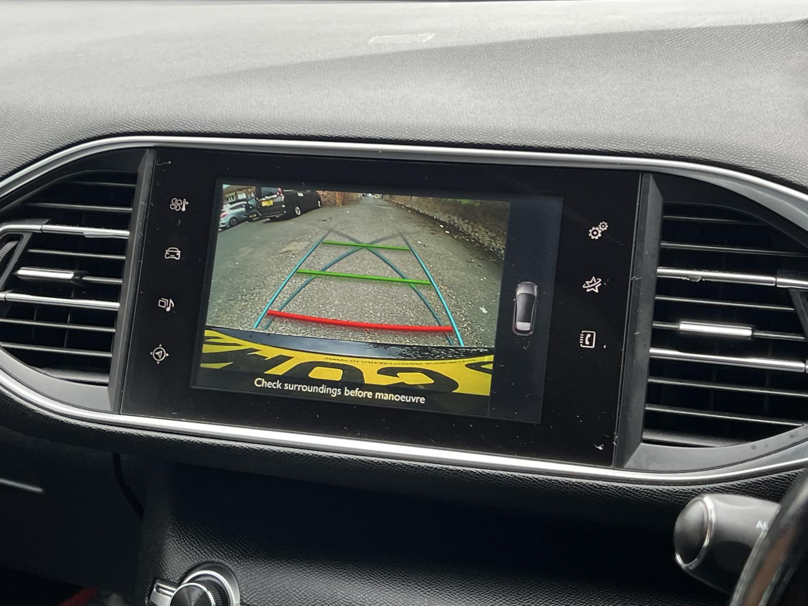 Peugeot 308 1.2 PureTech Allure Hatchback 5dr Petrol EAT Euro 6 (s/s) (130 ps)