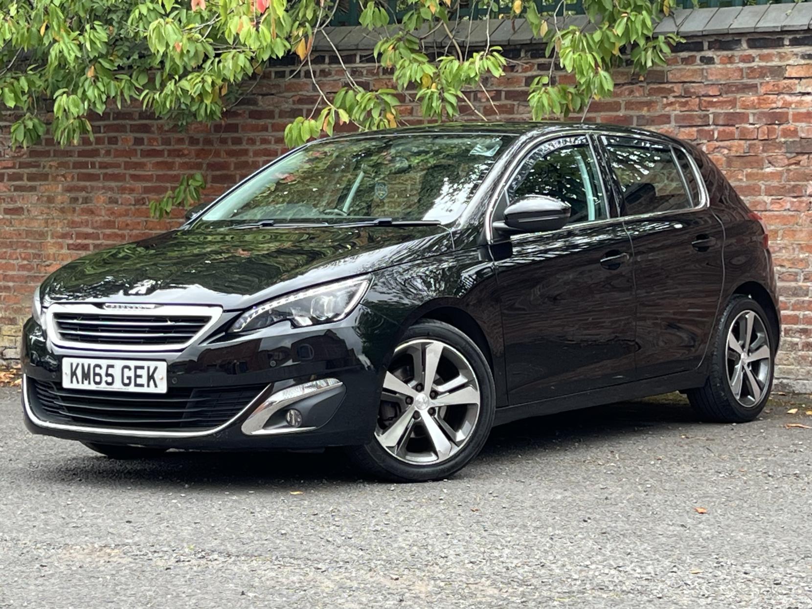Peugeot 308 1.2 PureTech Allure Hatchback 5dr Petrol EAT Euro 6 (s/s) (130 ps)