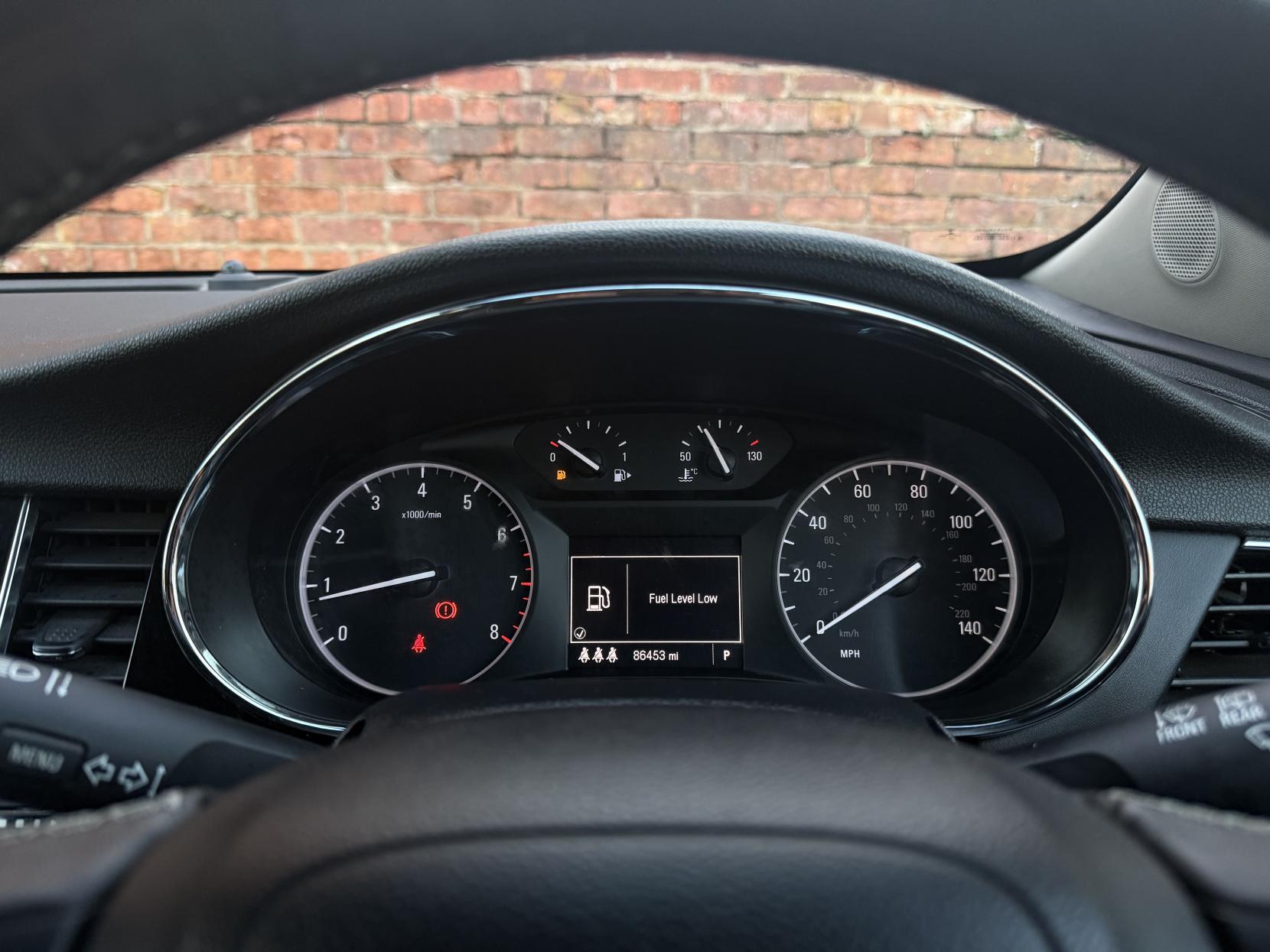 Vauxhall Mokka X 1.4i Turbo Elite Nav SUV 5dr Petrol Auto Euro 6 (140 ps)