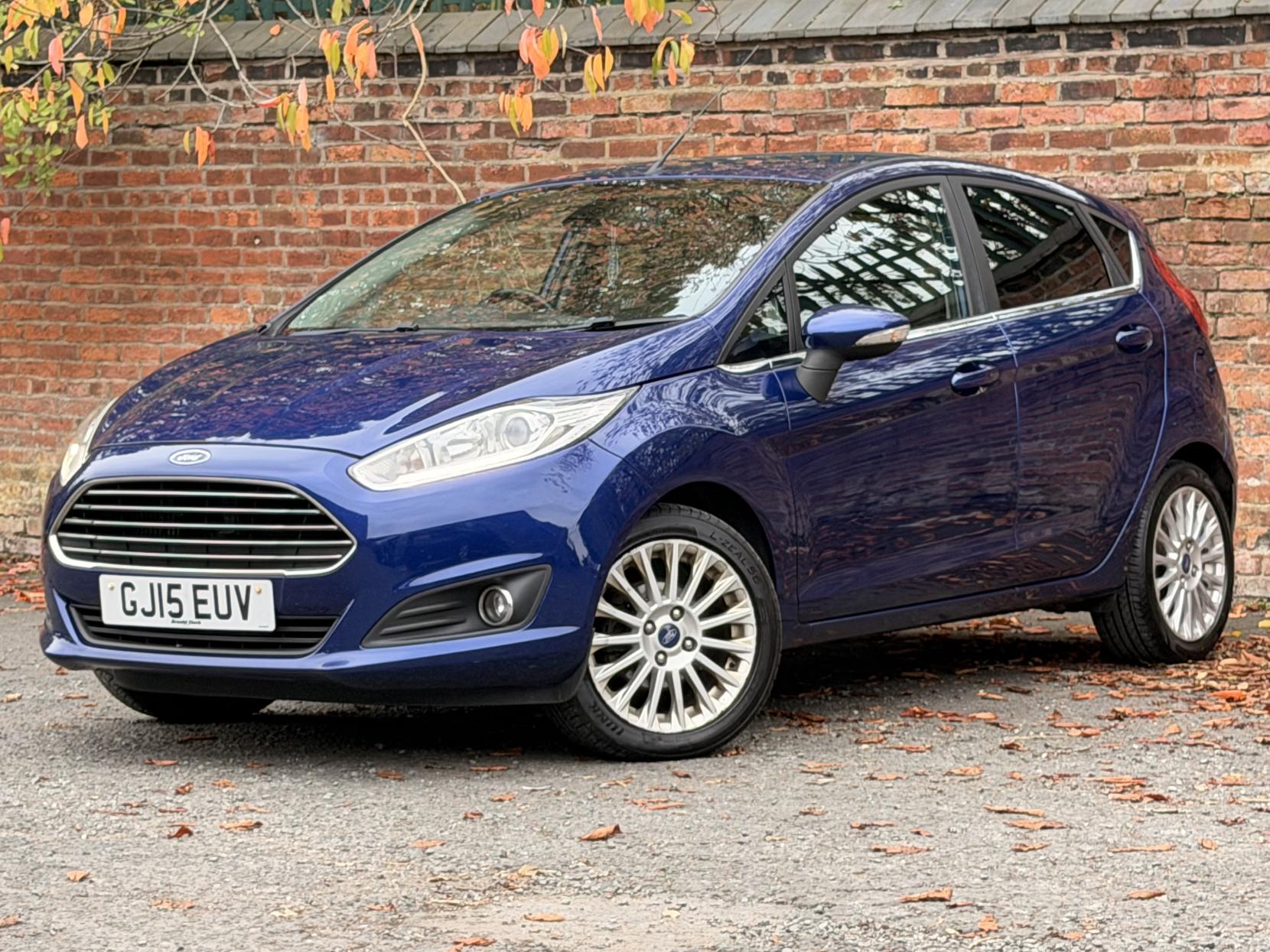 Ford Fiesta 1.0T EcoBoost Titanium Hatchback 5dr Petrol Manual Euro 5 (s/s) (125 ps)