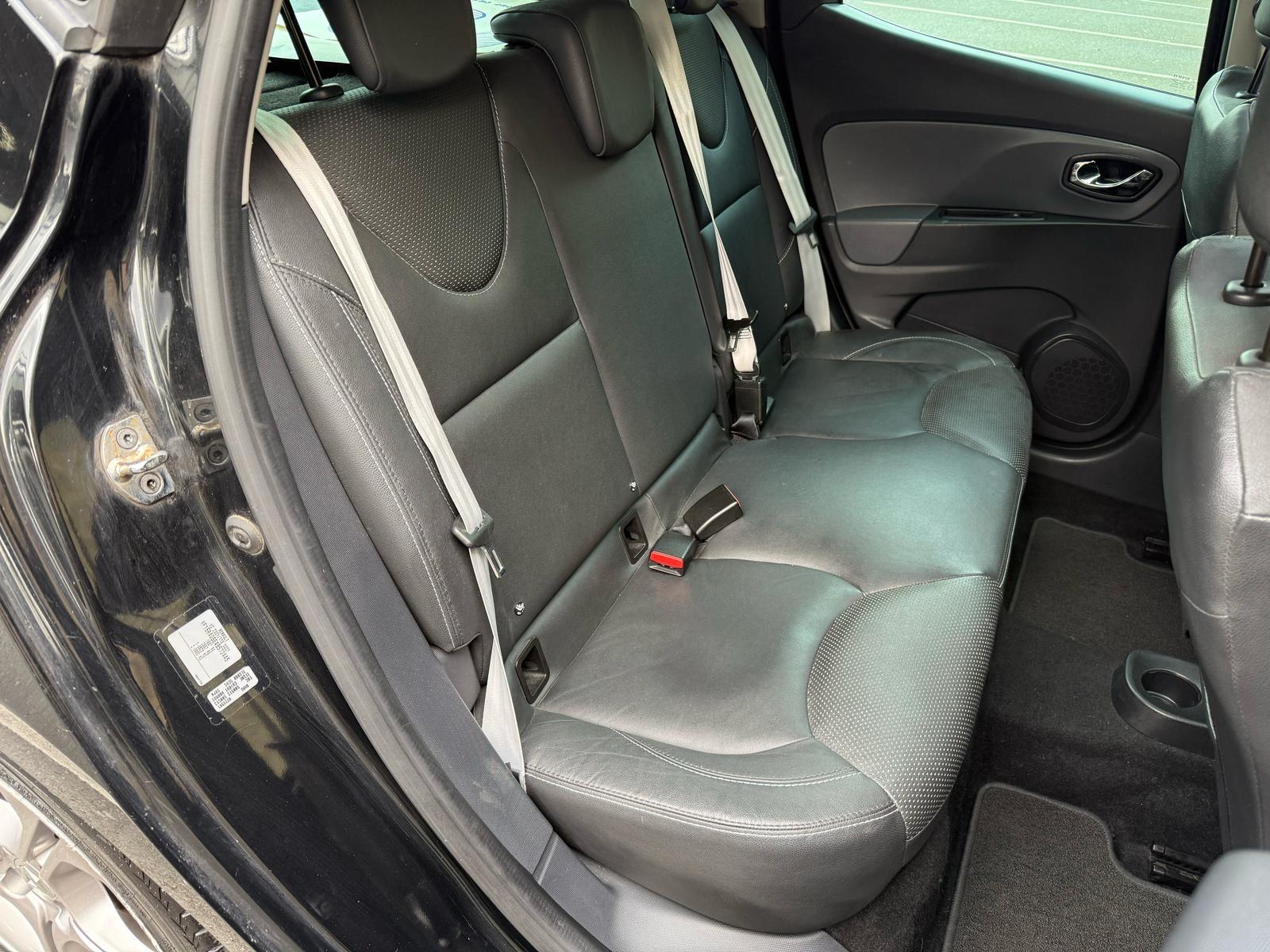 Renault Clio 1.2 TCe GT Line Hatchback 5dr Petrol EDC Euro 5 (120 ps)