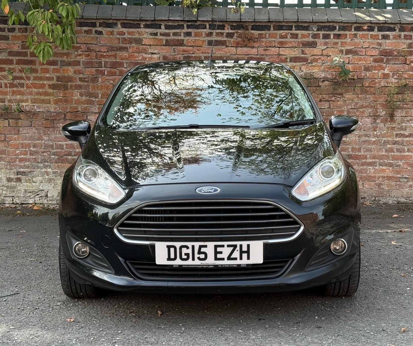 Ford Fiesta 1.0T EcoBoost Titanium Hatchback 5dr Petrol Powershift Euro 6 (100 ps)