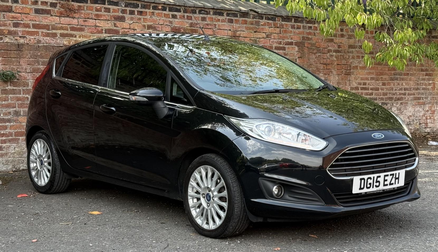 Ford Fiesta 1.0T EcoBoost Titanium Hatchback 5dr Petrol Powershift Euro 6 (100 ps)