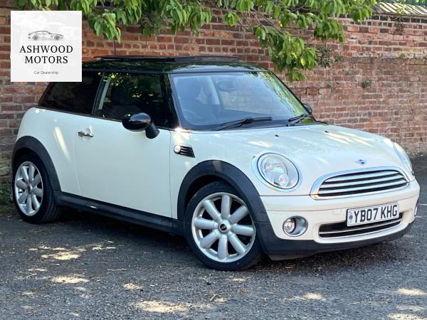 MINI Hatch 1.6 Cooper Hatchback 3dr Petrol Steptronic Euro 4 (120 ps)