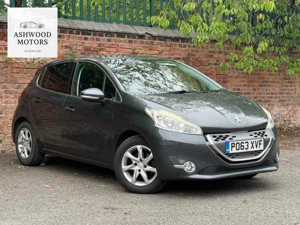 Peugeot 208 1.4 e-HDi Allure Hatchback 5dr Diesel EGC Euro 5 (s/s) (70 ps)
