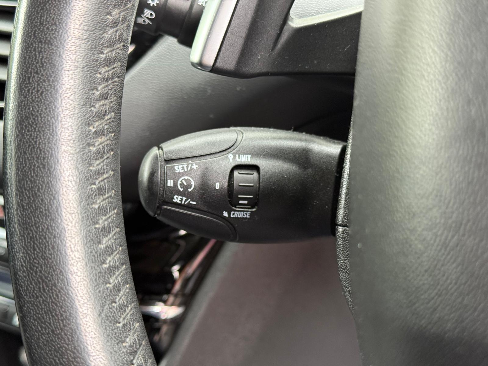 Peugeot 208 1.4 e-HDi Allure Hatchback 5dr Diesel EGC Euro 5 (s/s) (70 ps)