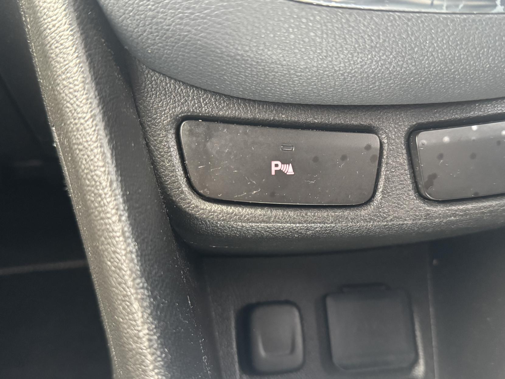 Vauxhall Mokka 1.7 CDTi SE SUV 5dr Diesel Auto 2WD Euro 5 (130 ps)