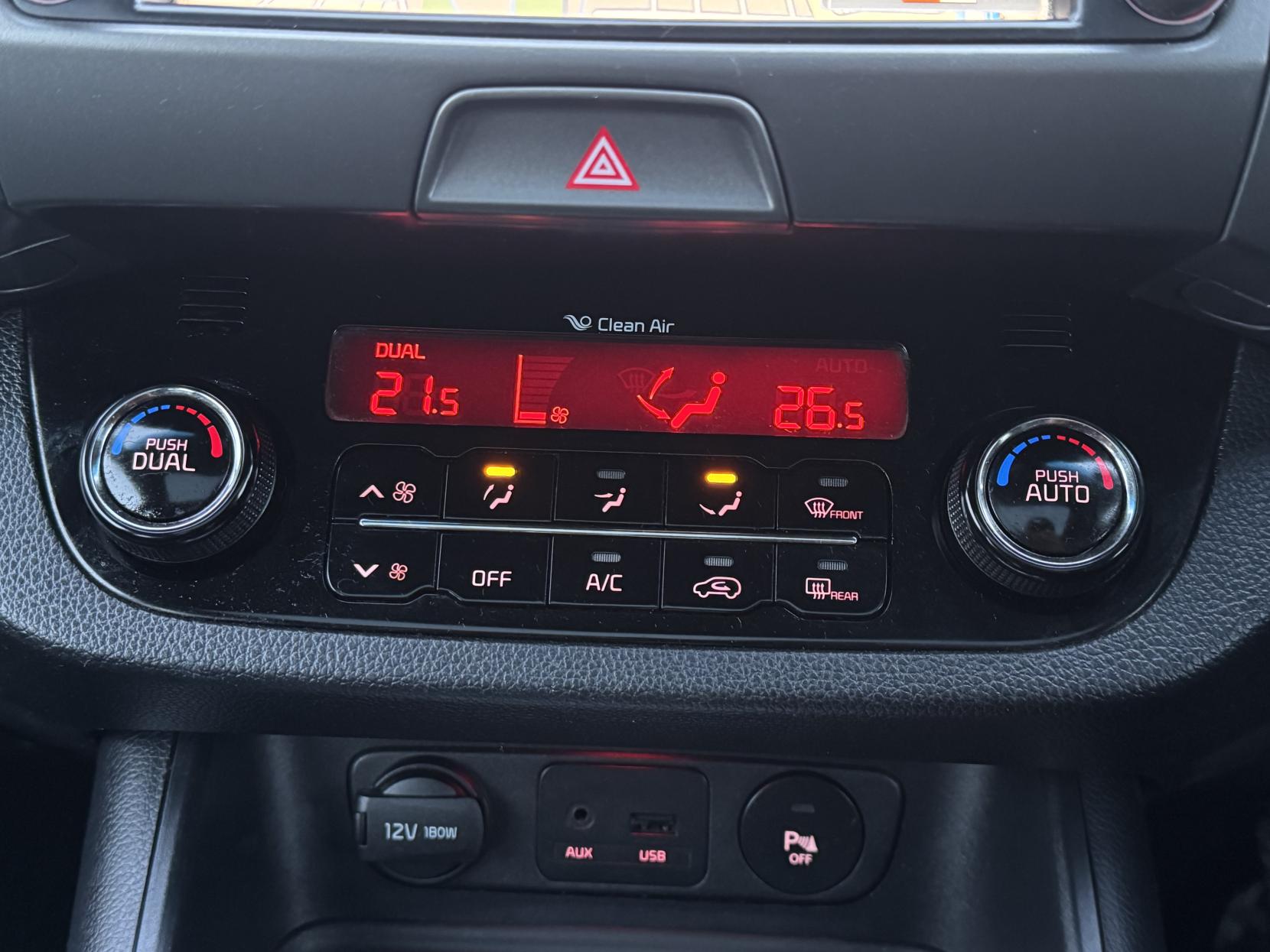 Kia Sportage 1.7 CRDi EcoDynamics 3 SUV 5dr Diesel Manual 2WD Euro 5 (s/s) (114 bhp)