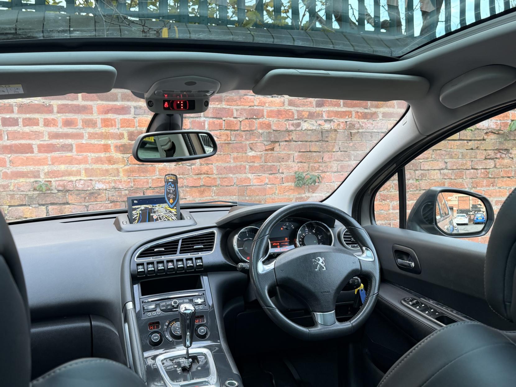 Peugeot 3008 1.6 BlueHDi Allure SUV 5dr Diesel ETG Euro 6 (s/s) (120 ps)